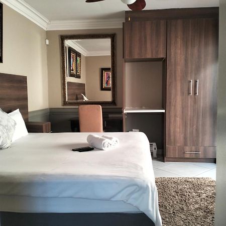 Sunrise Boutique Hotel Эмалахлени Экстерьер фото